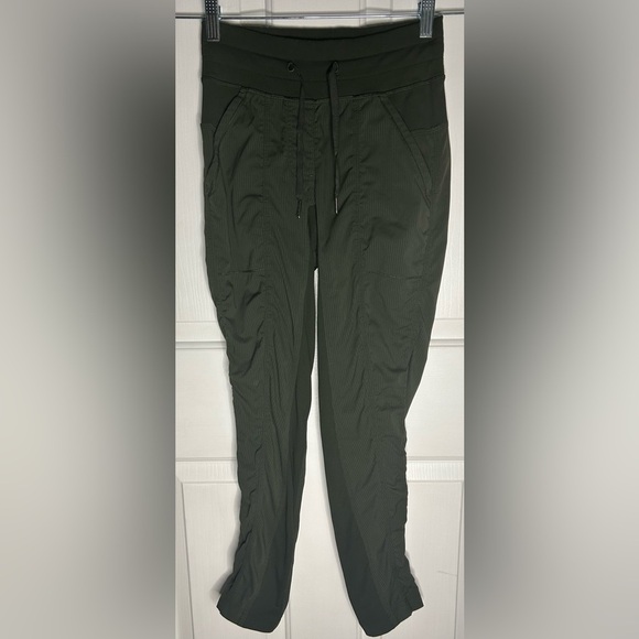 Lululemon Street To Studio Pant II- Fatigue Green/ Size 2 - Picture 6 of 13